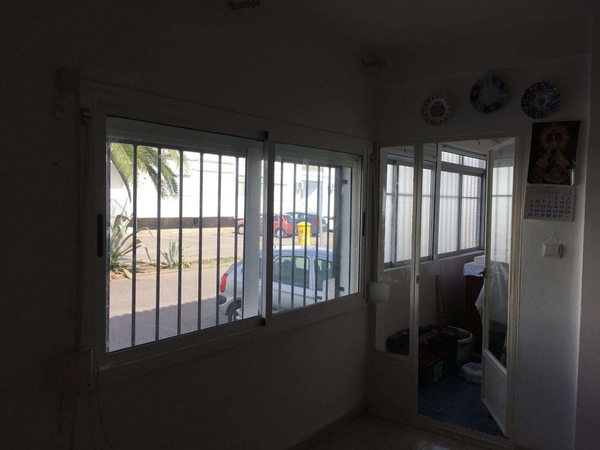 Apartment Cuentame: Equipped With Easy Parking And Access *