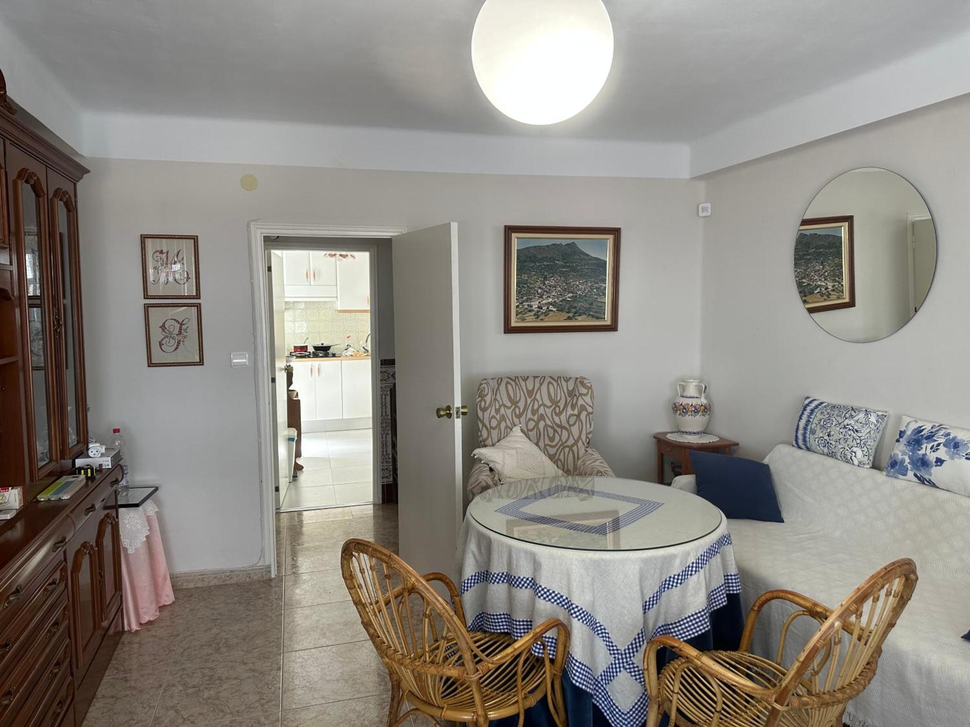 Cuentame: Equipped With Easy Parking And Access Apartment *